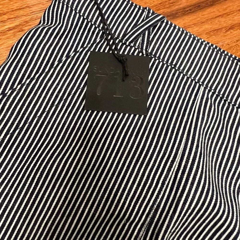 NWT 713 Sunday striped blue/white skirt. Large